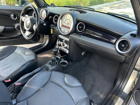 Used 2010 MINI Cooper S image 13