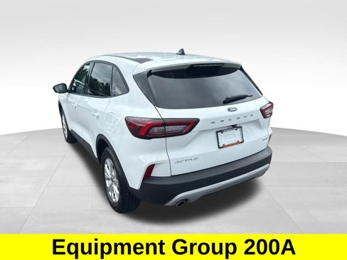 Used 2025 Ford Escape Active w/ Cold Weather Package image 5
