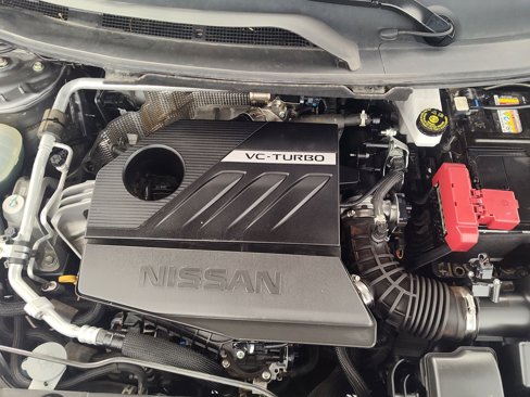 Used 2022 Nissan Rogue SV w/ SV Premium Package image 32