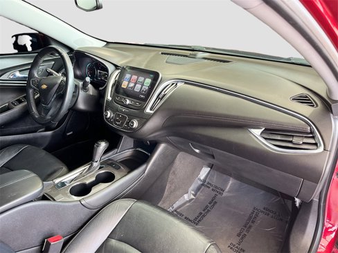 Used 2018 Chevrolet Malibu LT w/ Leather Package image 29