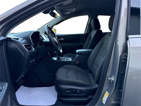 Used 2018 Chevrolet Equinox LT image 10