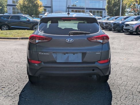 Used 2017 Hyundai Tucson SE image 6