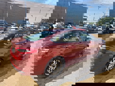 Used 2014 Ford Fusion SE image 4