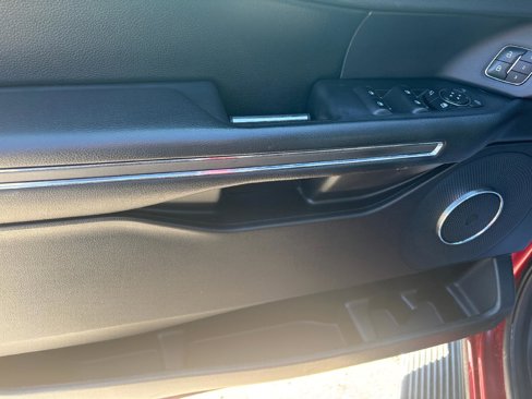 Used 2019 Ford Expedition XLT w/ Equipment Group 202A image 15
