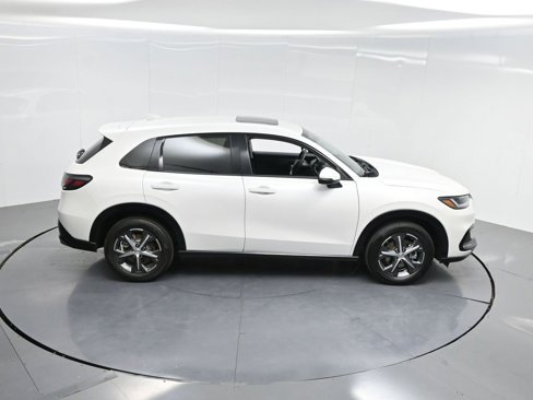 Used 2024 Honda HR-V EX-L image 51