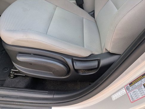 Used 2020 Kia Soul LX image 16