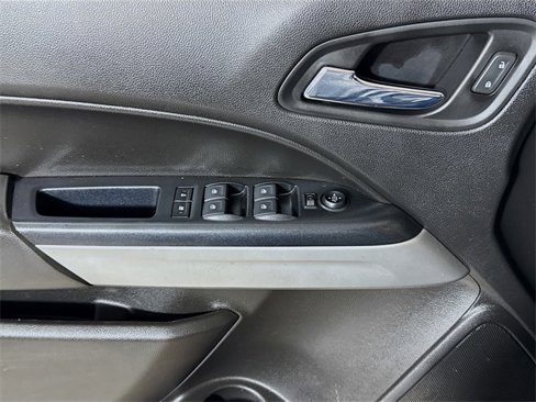 Used 2021 Chevrolet Colorado LT image 15