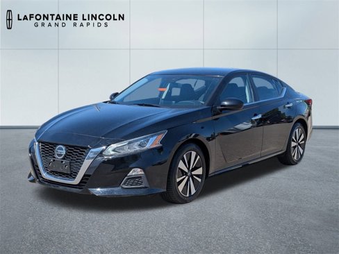 Used 2022 Nissan Altima 2.5 SV image 1