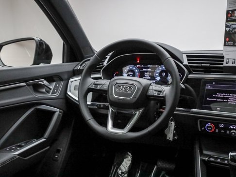 New 2025 Audi Q3 2.0T Premium image 15