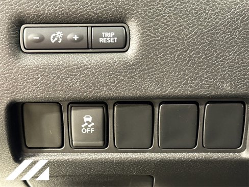 Used 2018 Nissan Murano SV image 8