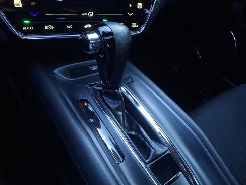 Used 2019 Honda HR-V EX image 15