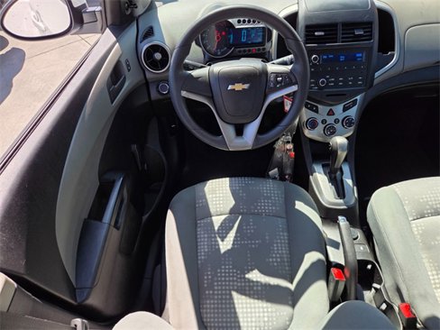 Used 2015 Chevrolet Sonic LS image 12
