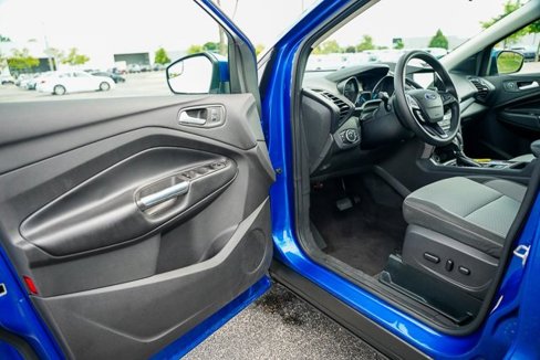 Used 2019 Ford Escape SE image 7