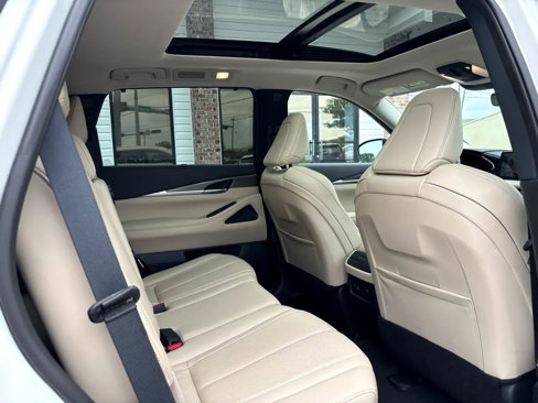 Used 2023 INFINITI QX60 Luxe w/ Cargo Package image 37