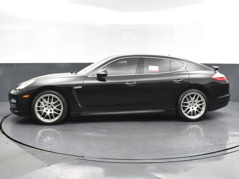 Used 2010 Porsche Panamera image 4
