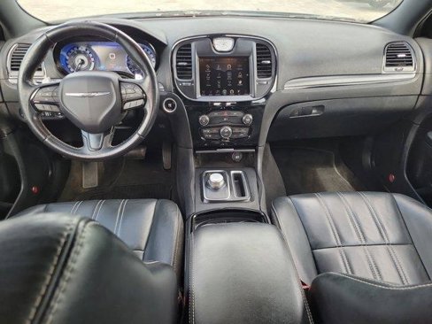 Used 2015 Chrysler 300 S image 13