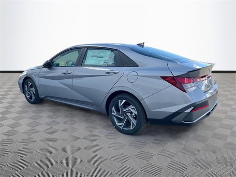 New 2025 Hyundai Elantra Sport image 5