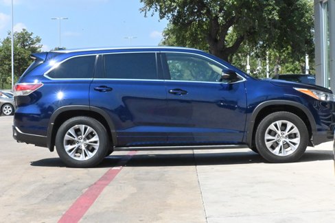 Used 2015 Toyota Highlander XLE image 10