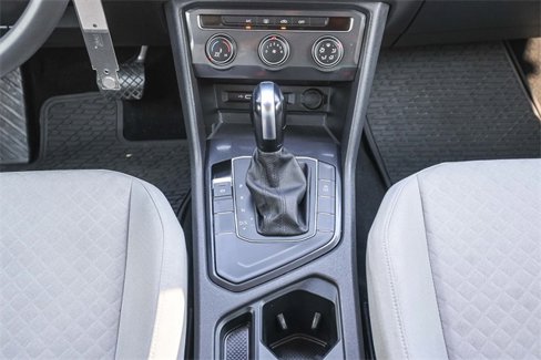 Used 2021 Volkswagen Tiguan S image 17