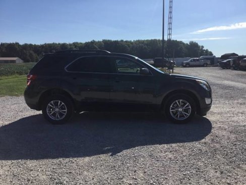 Used 2017 Chevrolet Equinox LT w/ Convenience Package image 2