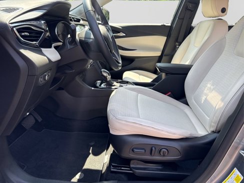 Certified 2023 Buick Encore GX Preferred w/ Cold Weather Comfort Package image 9