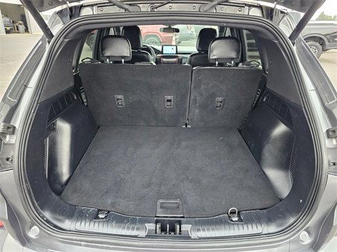 Used 2023 Ford Escape ST-Line w/ Cold Weather Package image 28