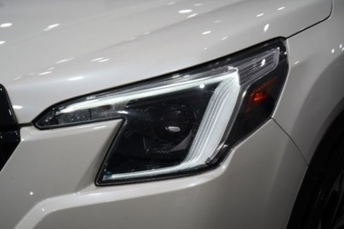 Used 2022 Subaru Forester Touring image 15
