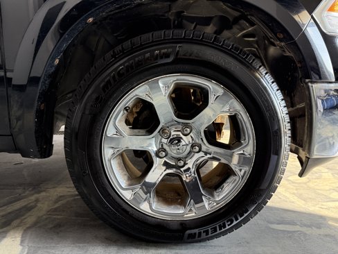 Used 2014 RAM 1500 Laramie w/ Convenience Group image 37
