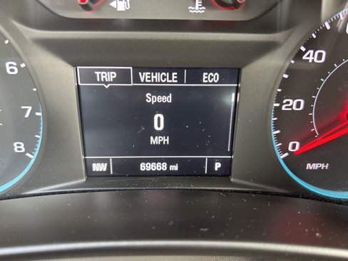 Used 2018 Chevrolet Equinox LT image 16