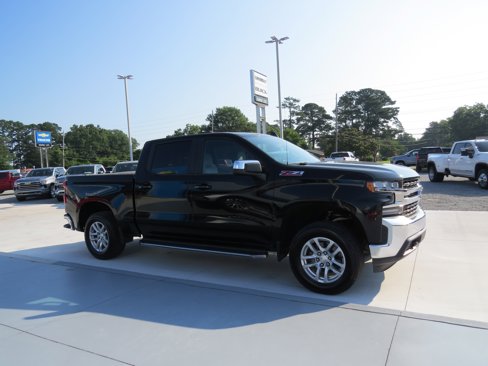 Certified 2019 Chevrolet Silverado 1500 LT w/ All-Star Edition image 5