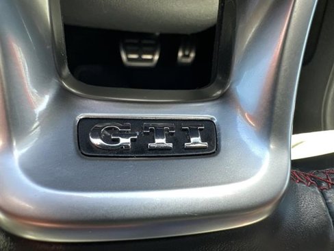 Used 2019 Volkswagen GTI Rabbit Edition image 27