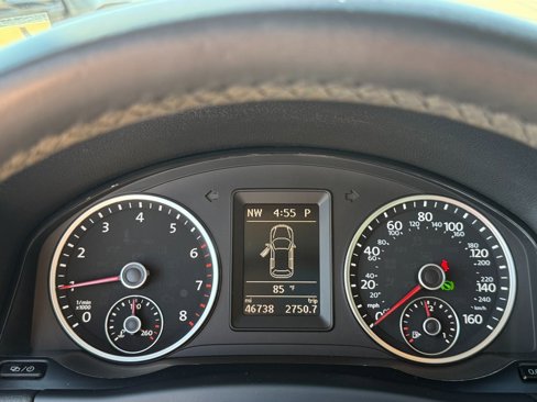 Used 2017 Volkswagen Tiguan Wolfsburg Edition image 21