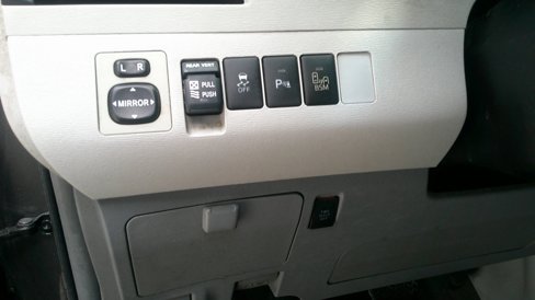 Used 2014 Toyota Sienna XLE image 11