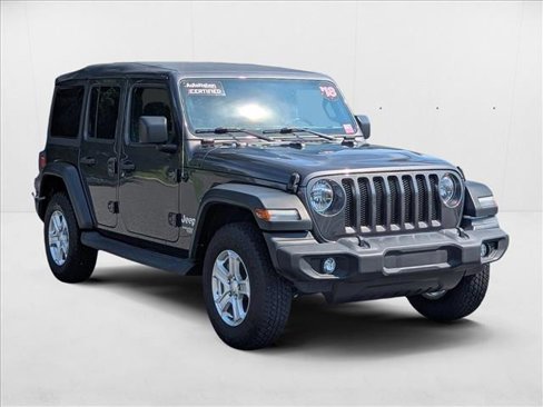 Used 2018 Jeep Wrangler Unlimited Sport S image 7