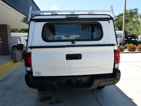 Used 2021 Toyota Tacoma SR image 12
