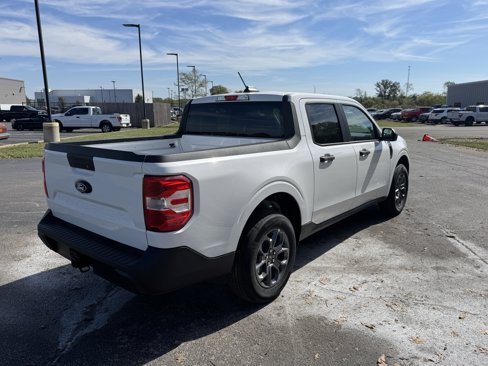 New 2025 Ford Maverick XLT image 3