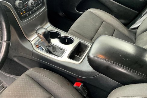 Used 2020 Jeep Grand Cherokee Laredo image 17