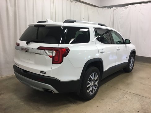 Used 2021 GMC Acadia SLT w/ Premium Package image 4