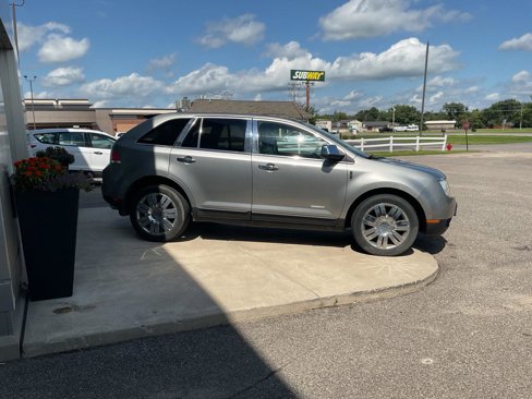 Used 2008 Lincoln MKX AWD image 6