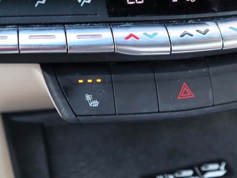 Used 2021 Cadillac CT4 Luxury w/ Sun And Sound Package image 17