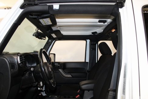 Used 2015 Jeep Wrangler Unlimited Sport image 8