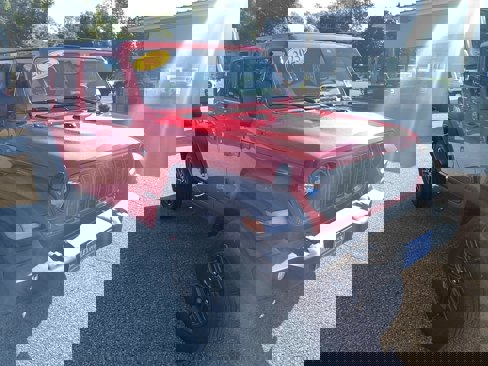 New 2025 Jeep Wrangler Unlimited Sport image 3