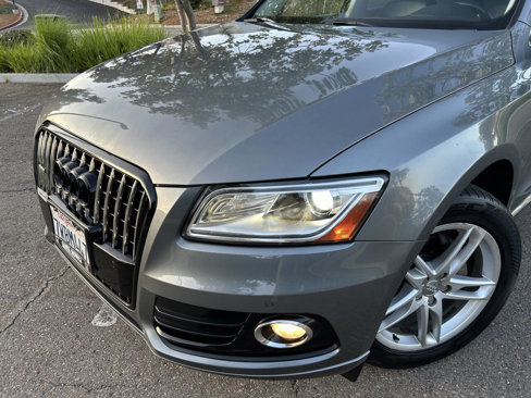 Used 2017 Audi Q5 2.0T Premium Plus w/ Technology Package image 12