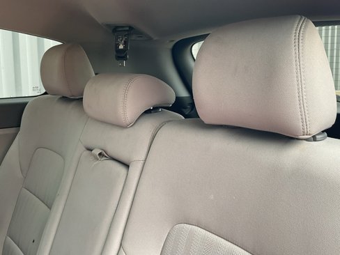 Used 2017 Kia Sportage LX image 12