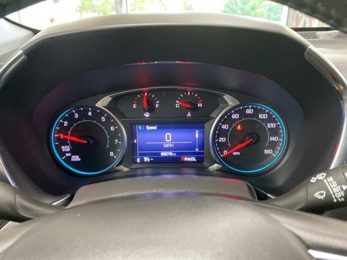 Used 2022 Chevrolet Equinox LT image 38