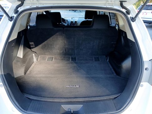 Used 2013 Nissan Rogue SV w/ Premium Pkg image 10