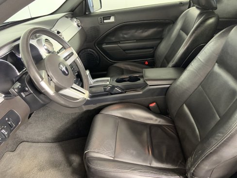 Used 2007 Ford Mustang Premium image 14