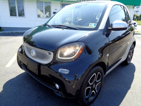 Used 2016 smart fortwo passion image 17