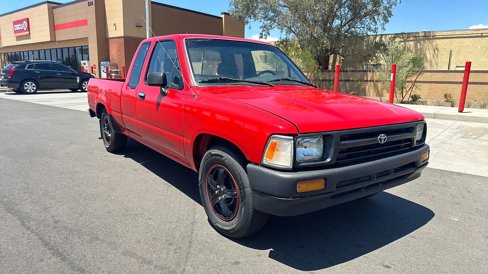 Used 1994 Toyota Pickup DX image 9