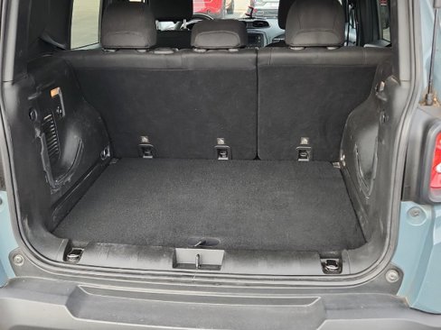 Used 2017 Jeep Renegade Sport w/ Power & Air Group image 5